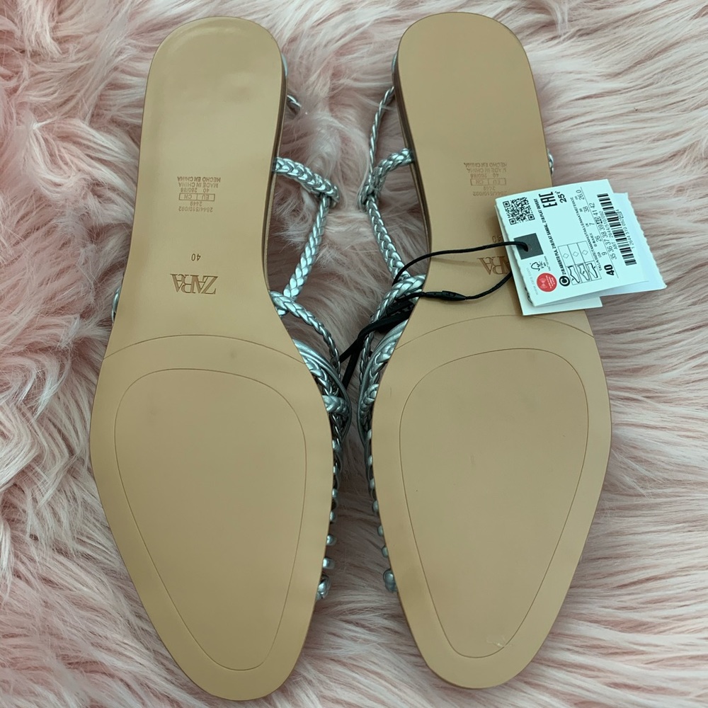 ‼️Silver Sandals‼️ - Picture 2 of 3